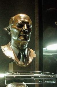 Cowboy (1960-1988) - Tom Landry.JPG